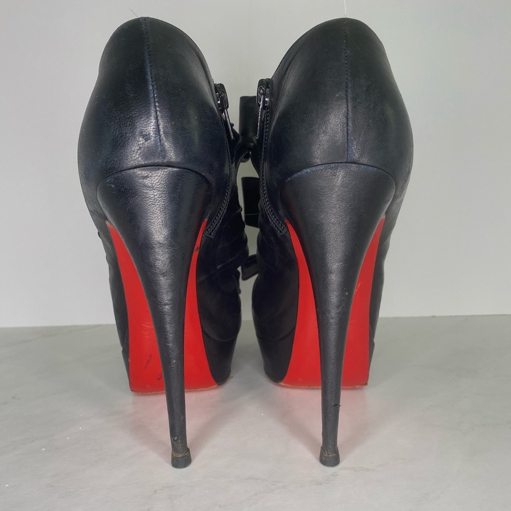 Louboutin Madame Butterfly Bootie Black 38.5